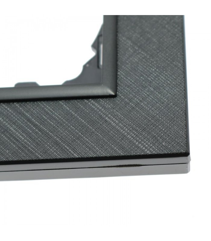 Marco Triple Serie FMMB