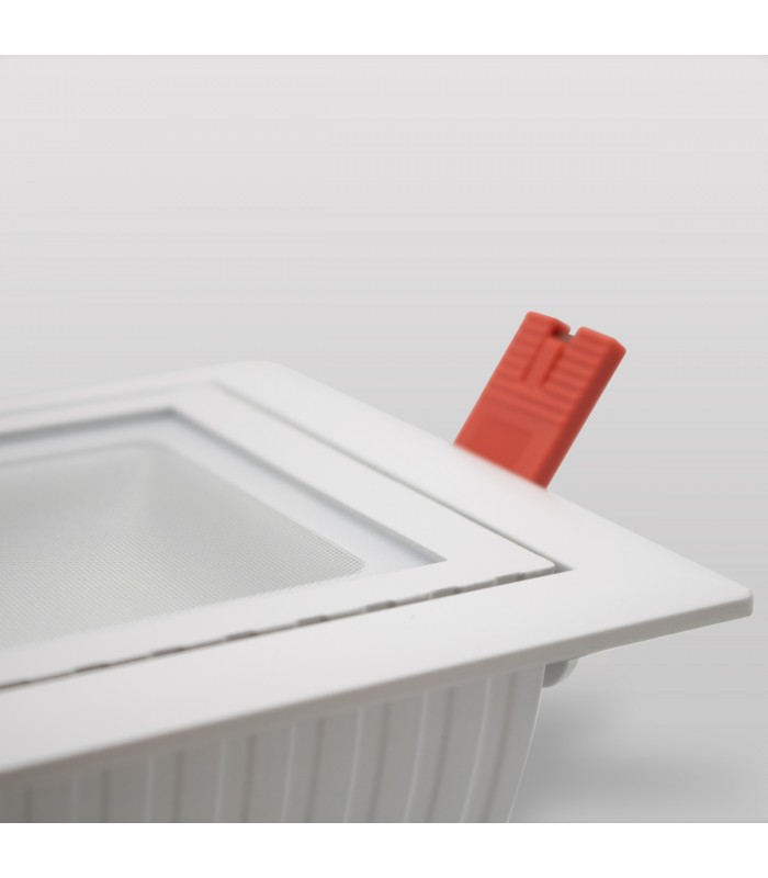 Foco Empotrable Rectangular AVANCE 38W 4180Lm IP20