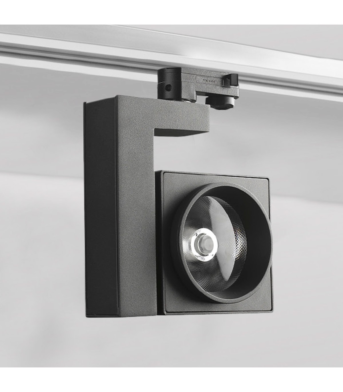 Foco Carril Trifásico NOXOR 35W 2720LM 38º Negro