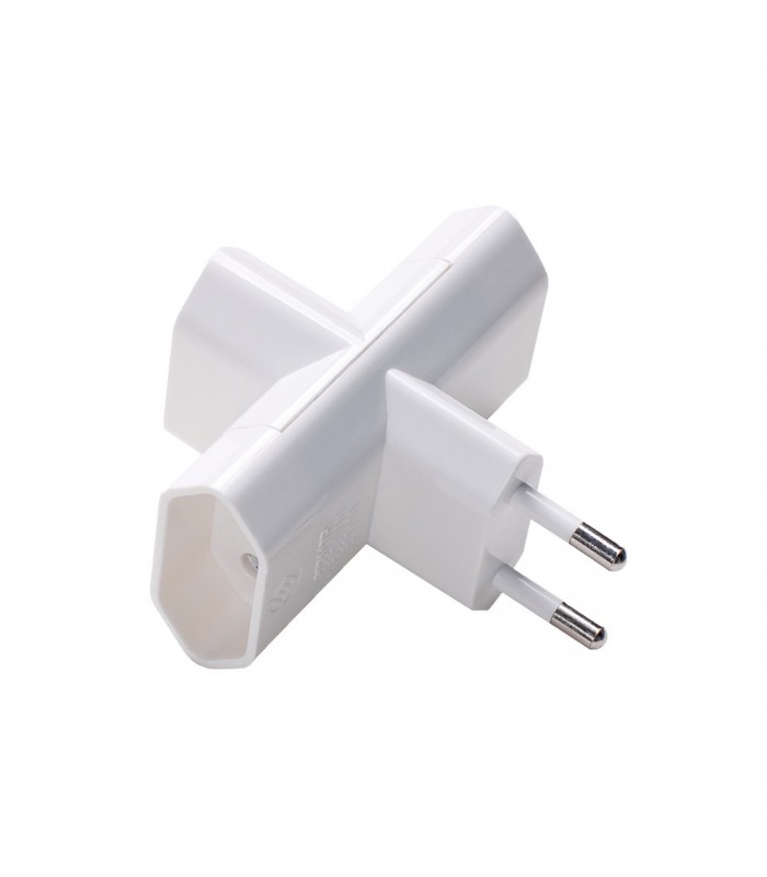 Adaptador Triple Salida (Espigas 4mm) 10A 250V