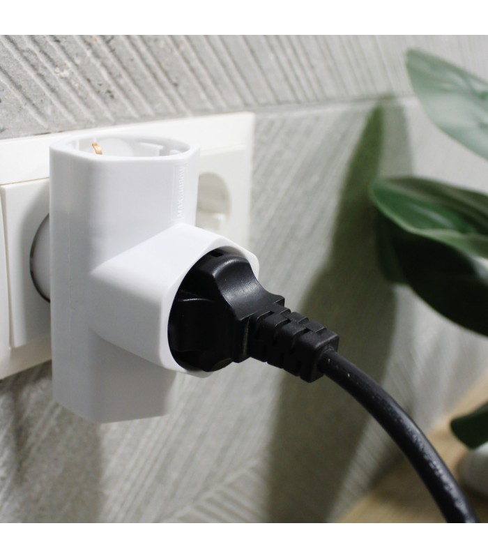 Ladrón Triple Schuko Interior Baquelita 16A 250V