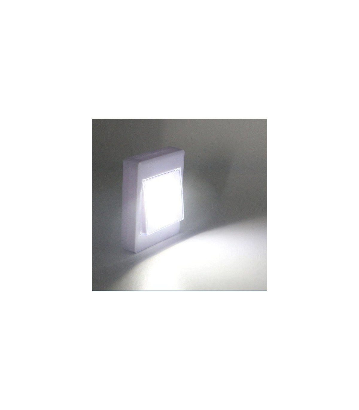 Luz armario LED COB 3W con interruptor. 4 Pilas LR03 (AAA)