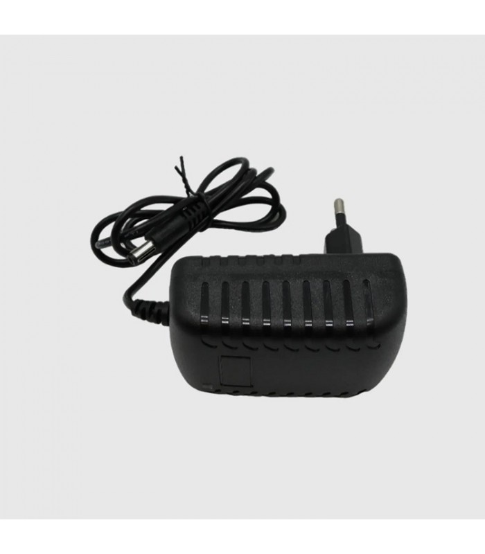 Fuente Alimentación ADVANCE 220V A 12VDC 24W 2A