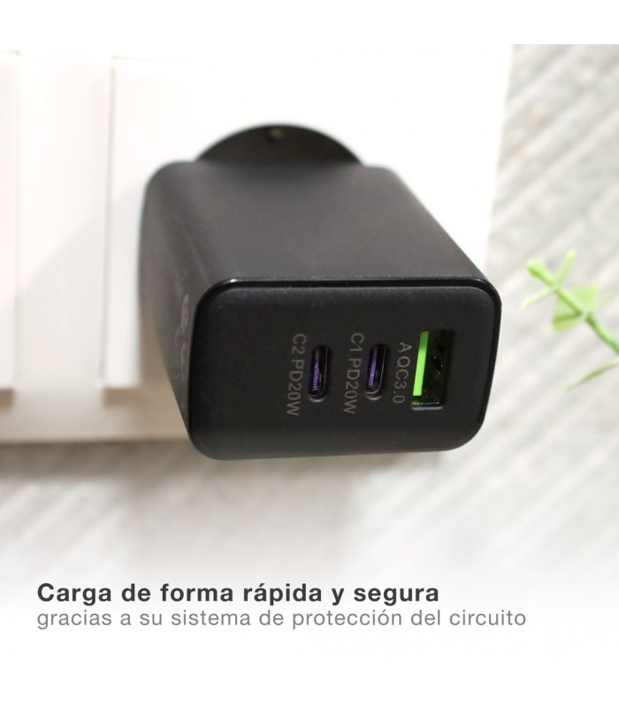 Cargador 230V a 3 USB: 1xQC3.0 + 2xTipo C 5V/3A 40W