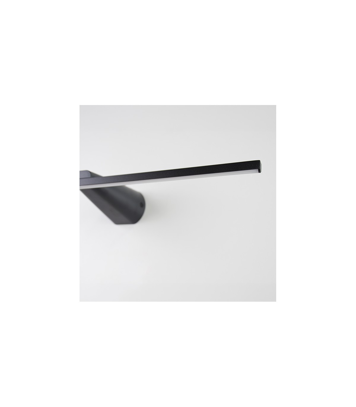 Aplique Pared Led BELLINI Negro 44Cm 4.5W 400Lm IP20
