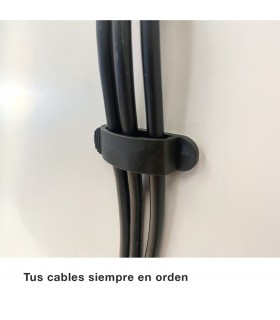 Abrazadera adhesiva para cable 3 orificios - 1 Unidad