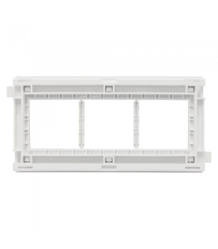 Triple Adaptador Q45 con Tapa L75 Serie 10 Blanco
